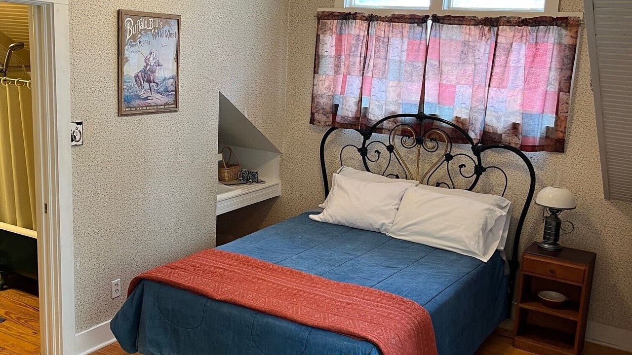 Photo of Bedroom in Cloudcroft