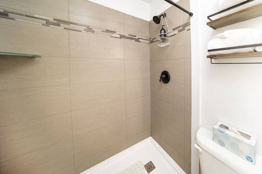 Photo of Bathroom in Fraser
