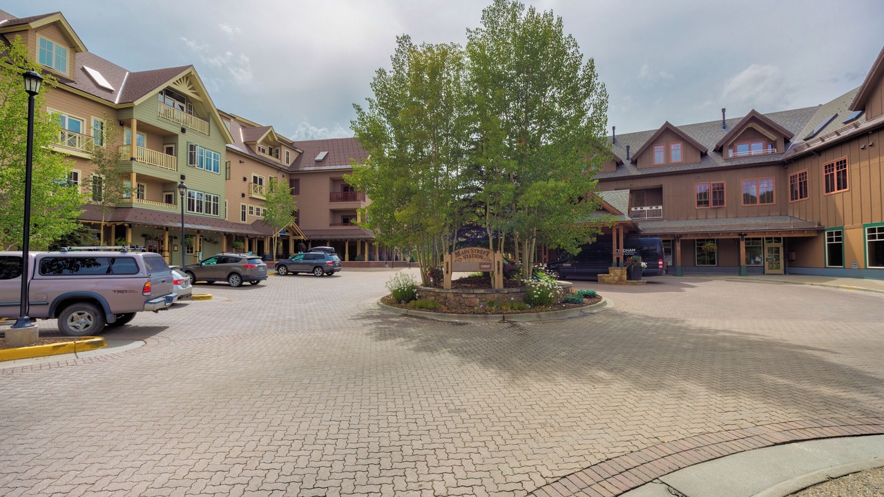 Photo of Outdoor in Fairmount On The River