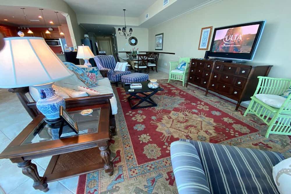 Photo of Livingroom in Ono Island