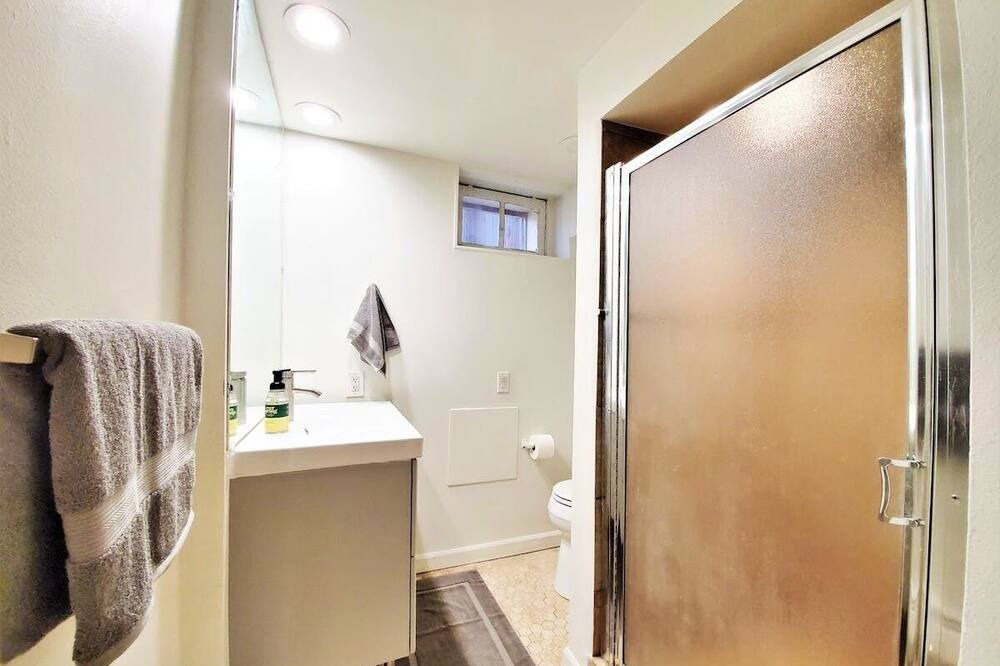 Photo of Bathroom in City Park