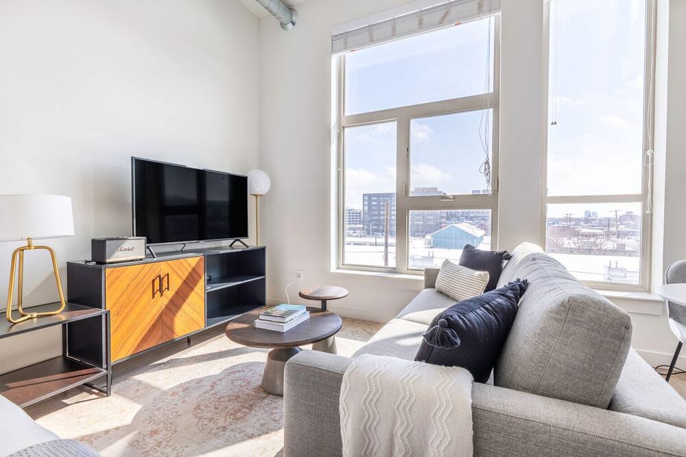 Photo of Livingroom in River North Art District