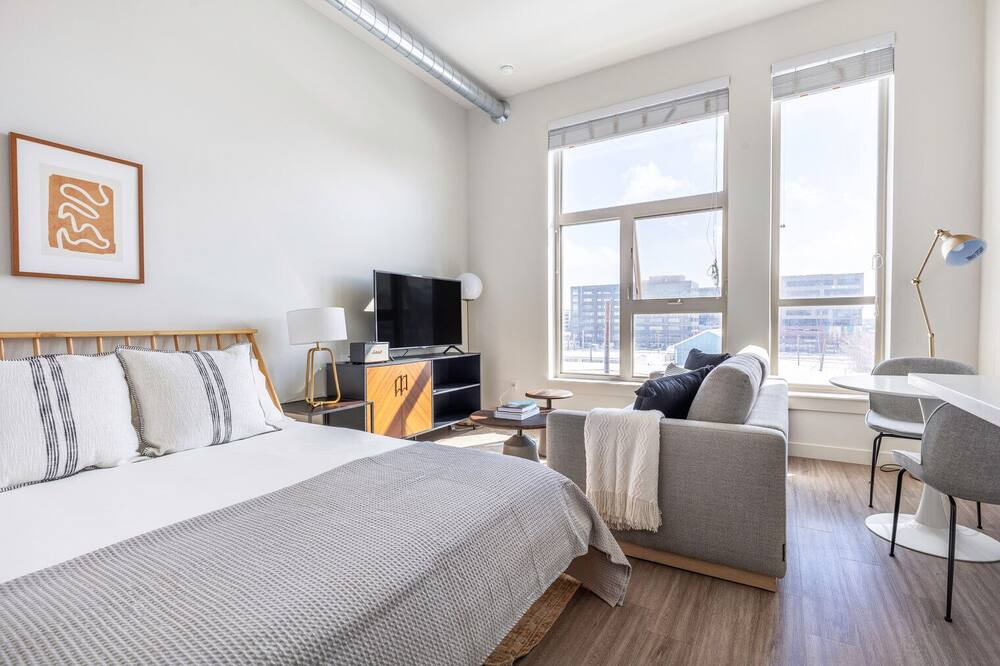Photo of Bedroom in River North Art District