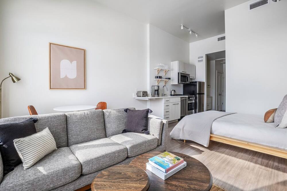 Photo of Bedroom in River North Art District
