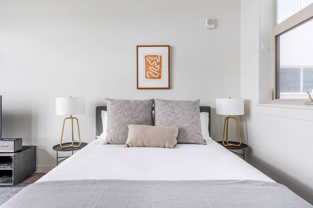 Photo of Bedroom in River North Art District