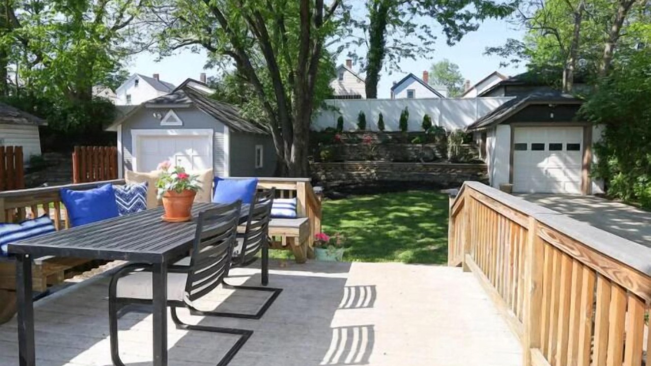 Photo of Outdoor in Oakley