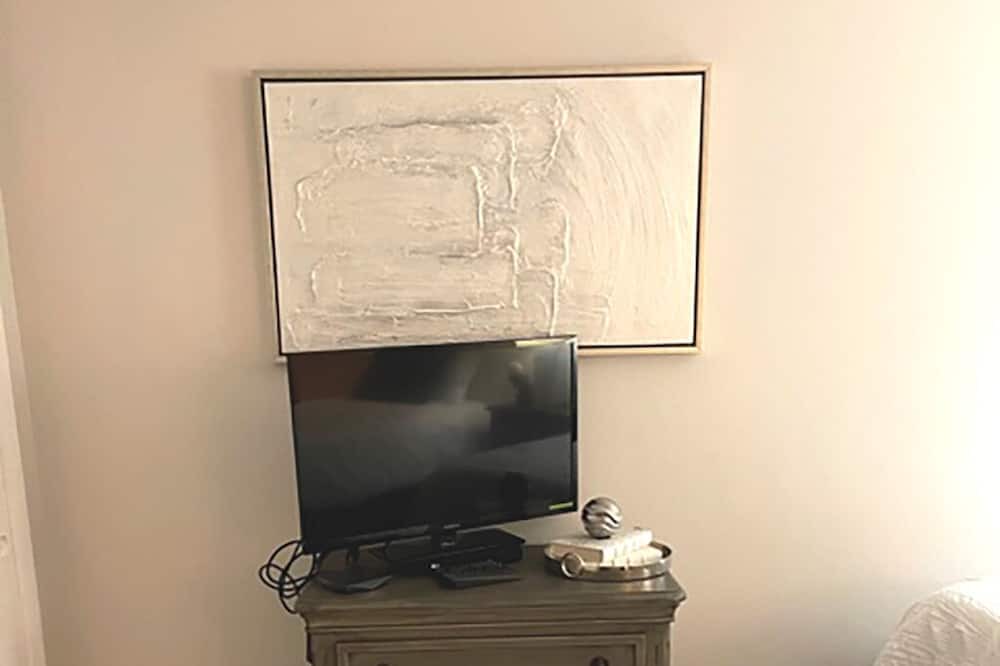 Photo of Bedroom in Sunnyside