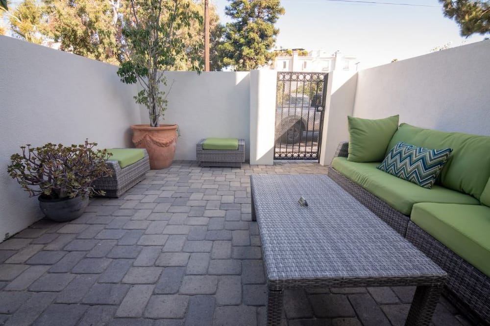 Photo of Patio Balcony in Marina Peninsula