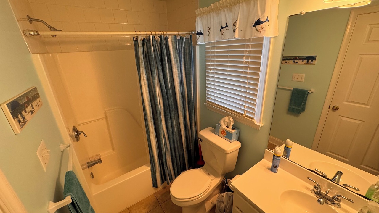 Photo of Bathroom in Townsend's Inlet