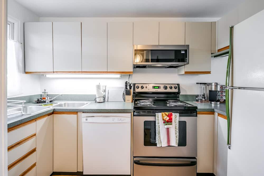 Photo of Kitchen in Whittier