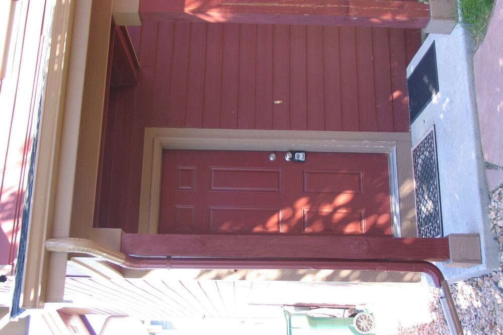 Photo of Outdoor in North Central Westminster