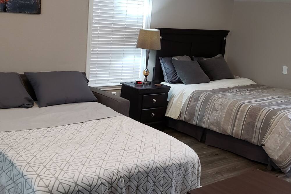 Photo of Bedroom in North Central Westminster