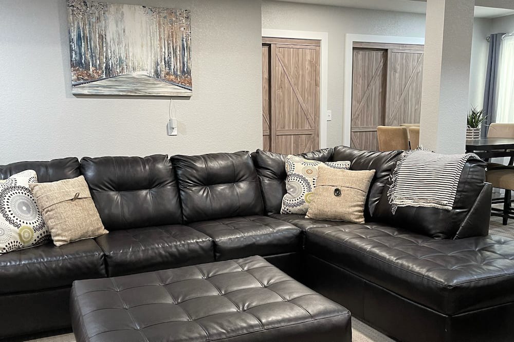 Photo of Bedroom in Canterberry Crossing