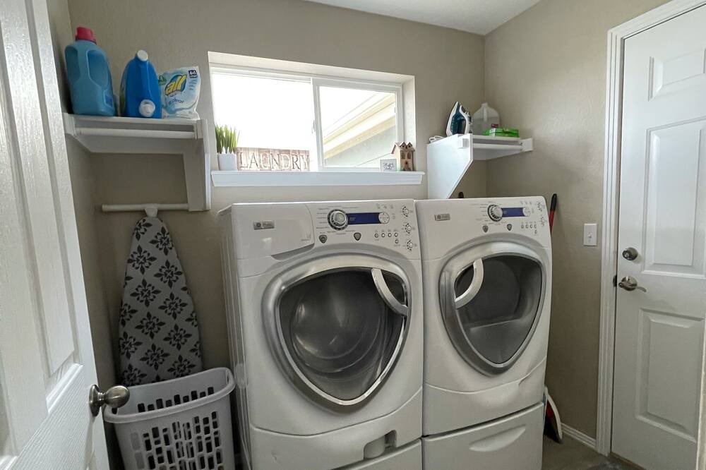 Photo of Bedroom in Canterberry Crossing