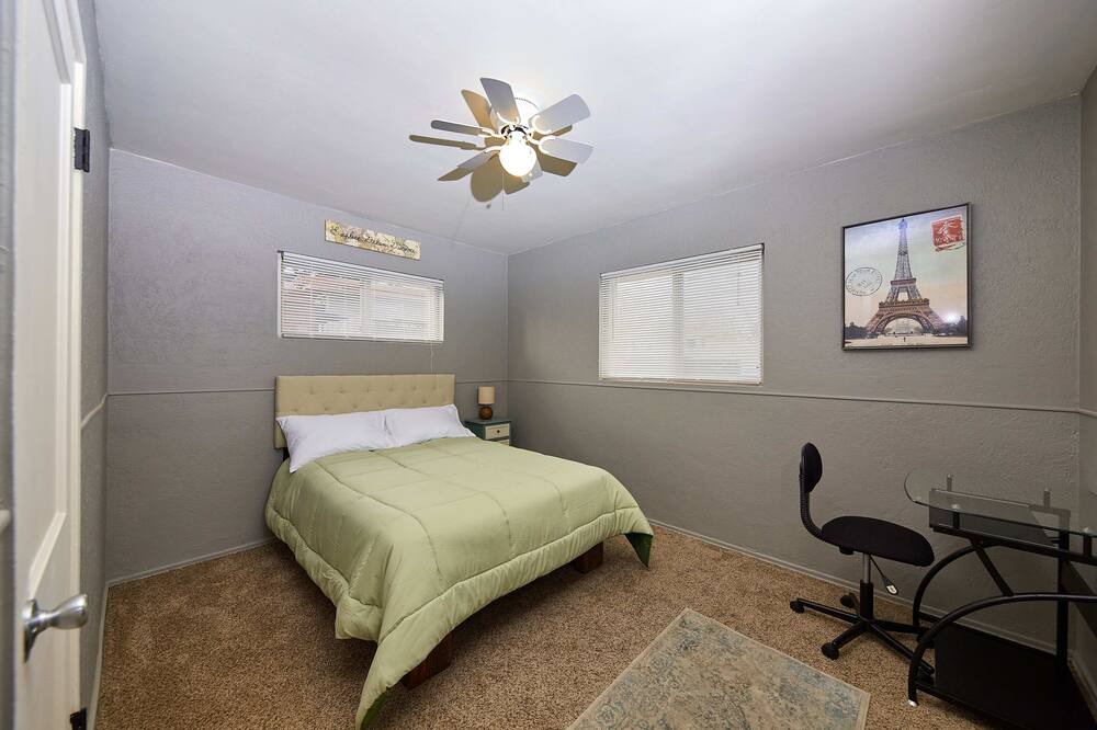 Photo of Bedroom in Jewell Heights - Hoffman Heights