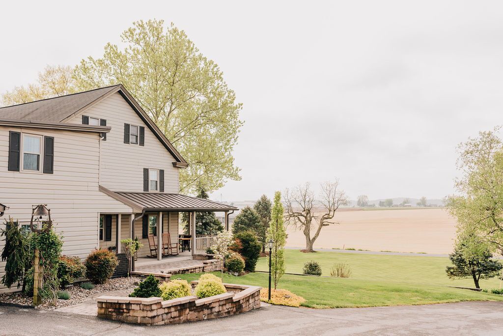 Photo of Outdoor in Mount Joy