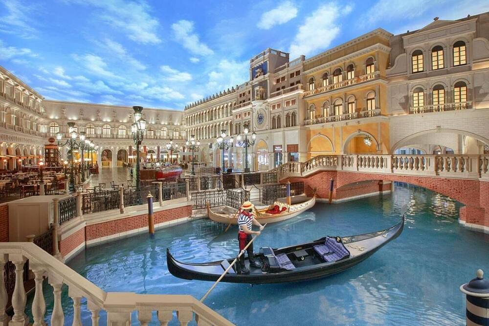 Photo of Others in Las Vegas