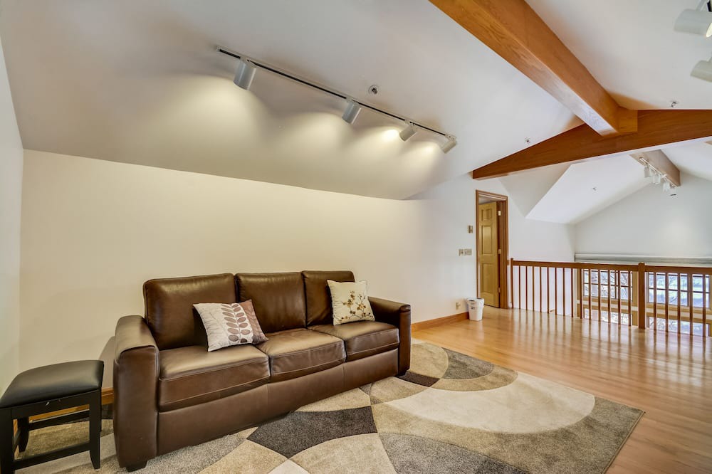 Photo of Livingroom in Salt Lake Mountain Resorts