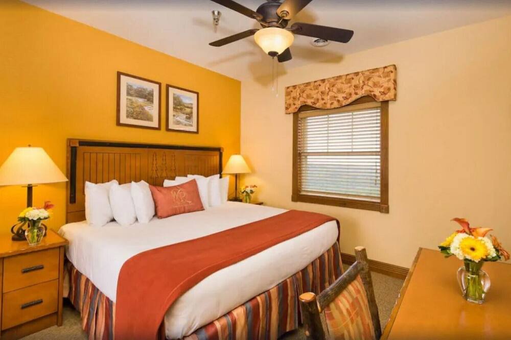 Photo of Bedroom in Gatlinburg