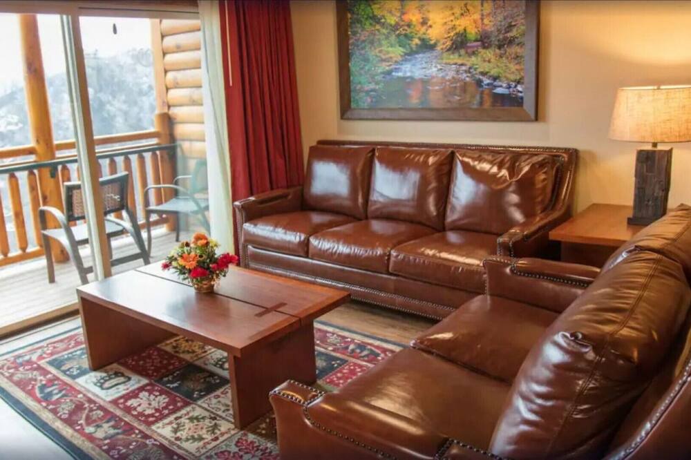 Photo of Livingroom in Gatlinburg