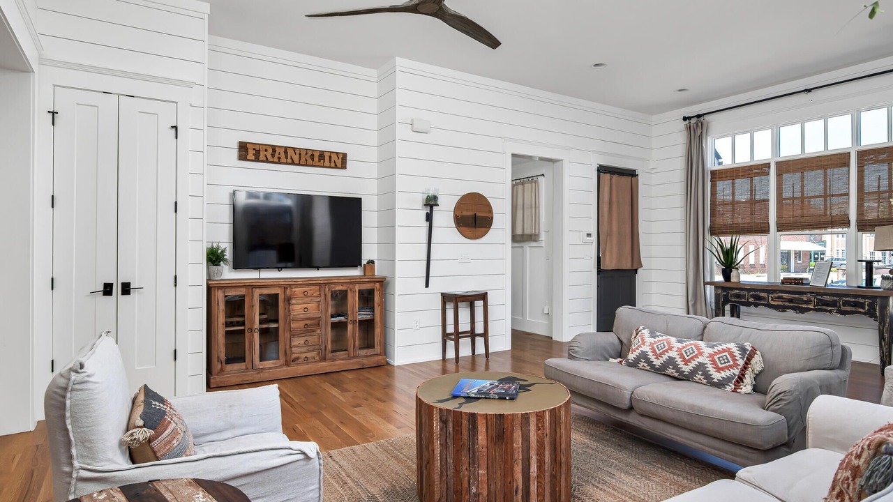 Photo of Livingroom in Historic Downtown Franklin