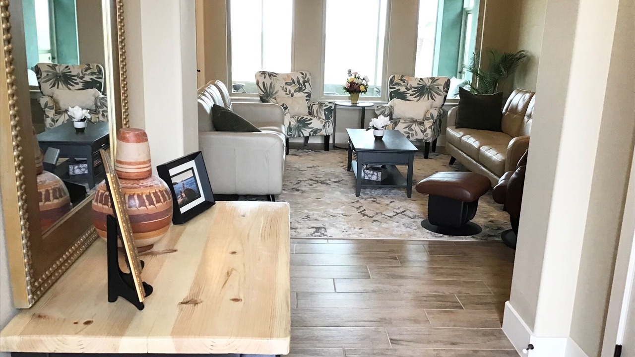 Photo of Livingroom in Laguna Vista