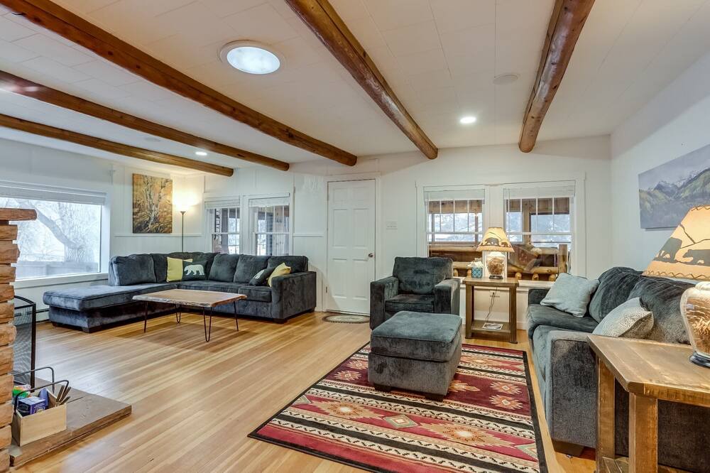 Photo of Bedroom in Lyons
