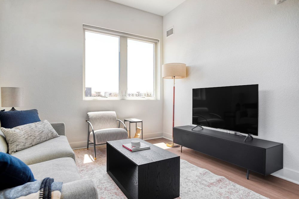 Photo of Livingroom in West Colfax