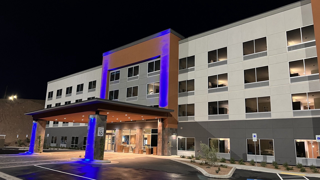 Photo of Outdoor in Mission Hills