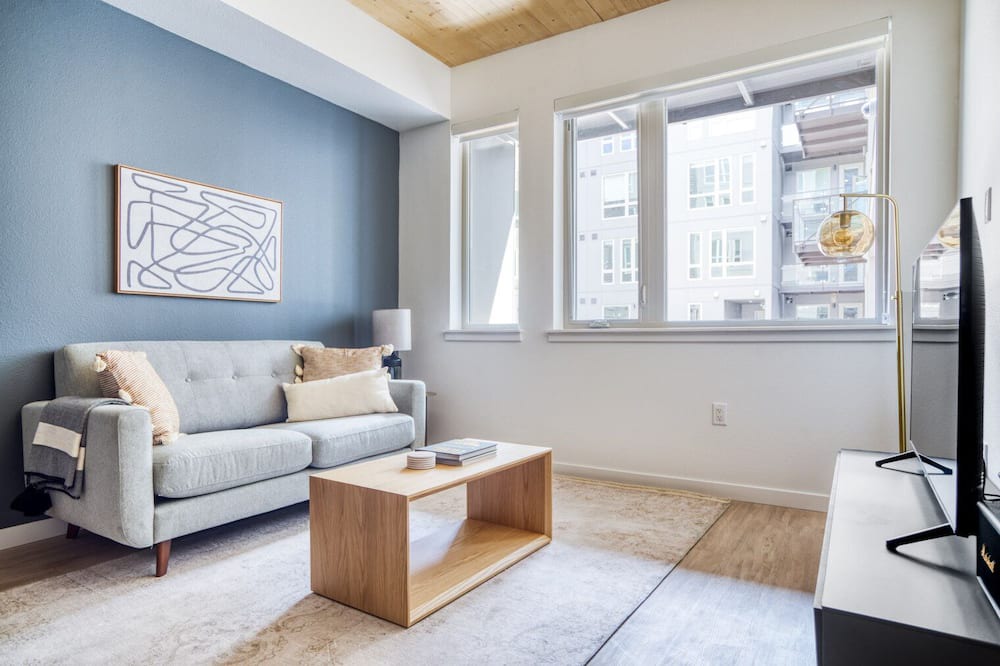 Photo of Livingroom in West Colfax