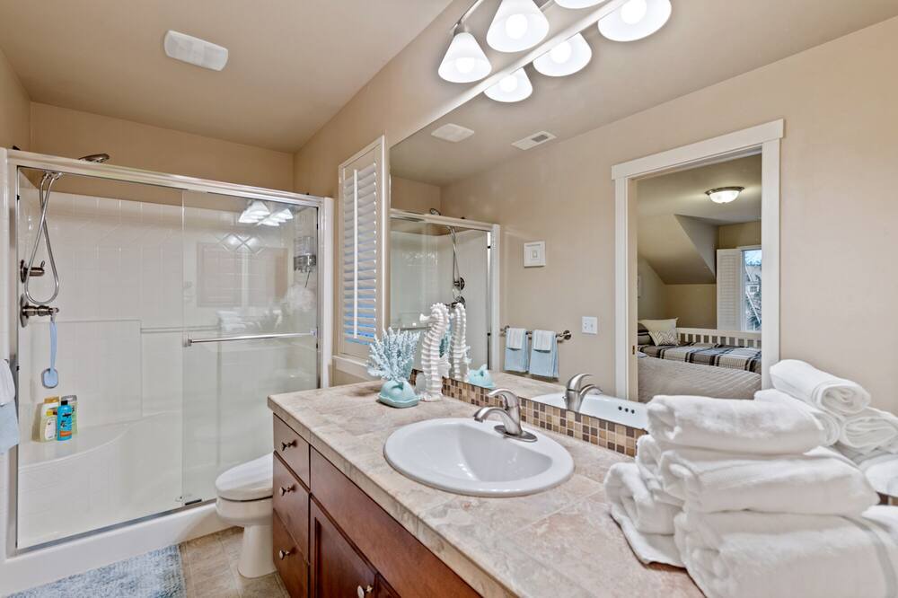 Photo of Bathroom in Mill Creek