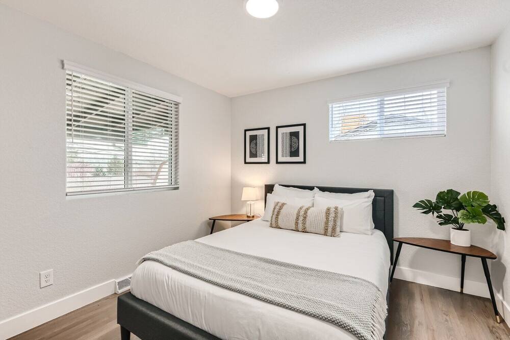 Photo of Bedroom in Lamar Heights Area