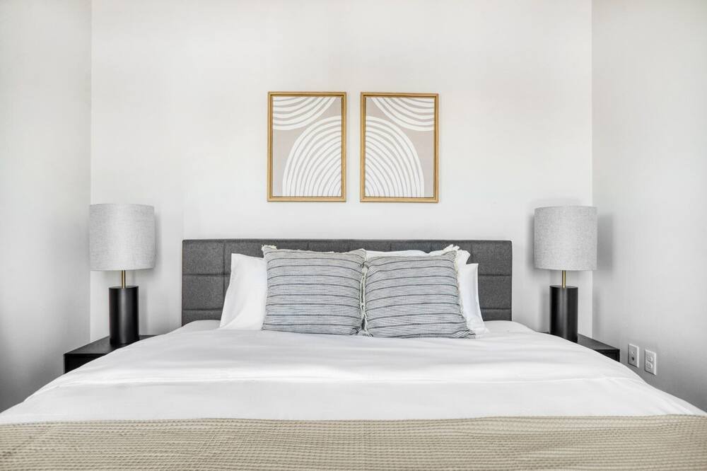 Photo of Bedroom in Golden Triangle