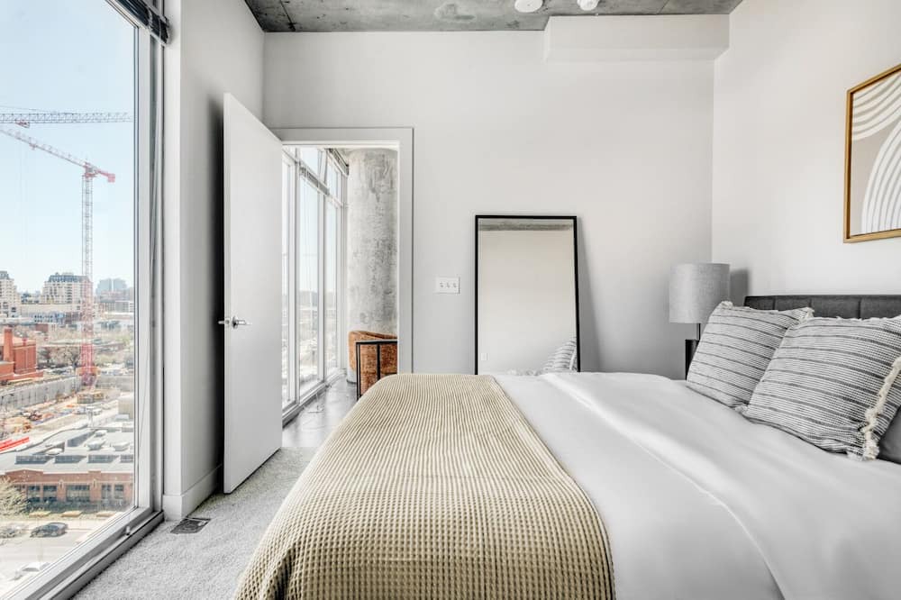 Photo of Bedroom in Golden Triangle