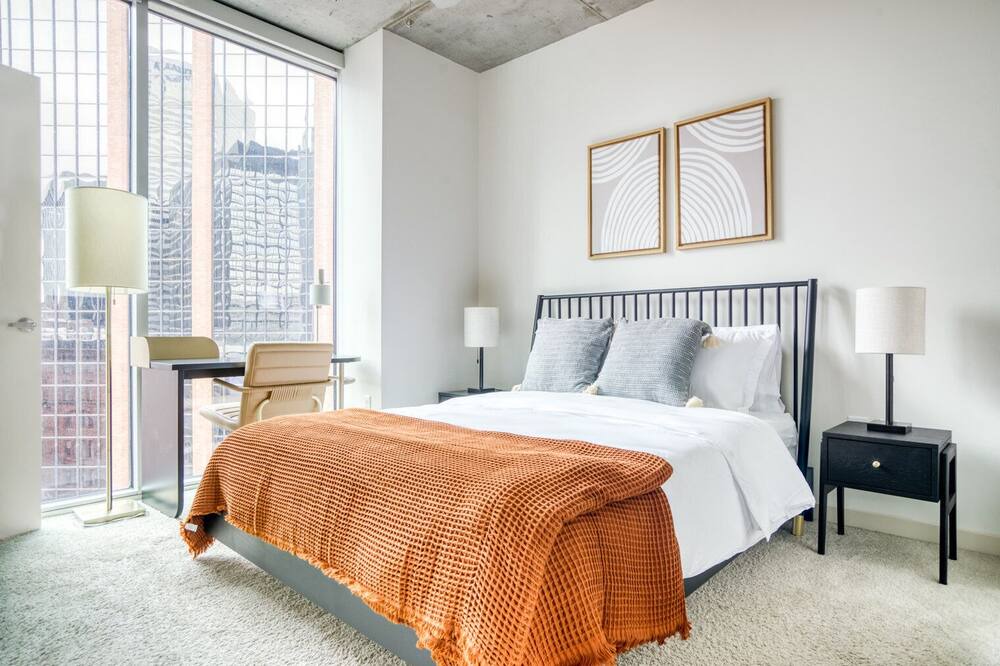 Photo of Bedroom in Uptown