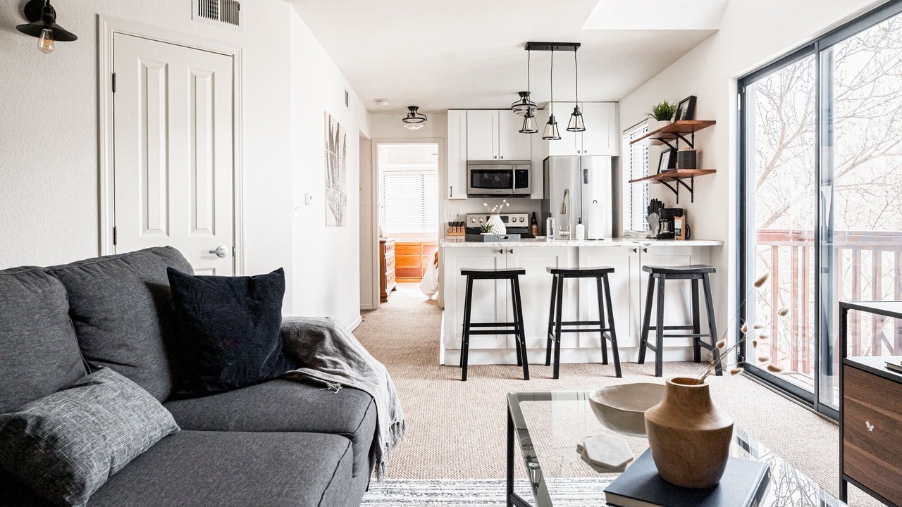 Photo of Livingroom in Greenwood Village