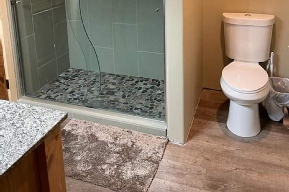 Photo of Bathroom in Parshall