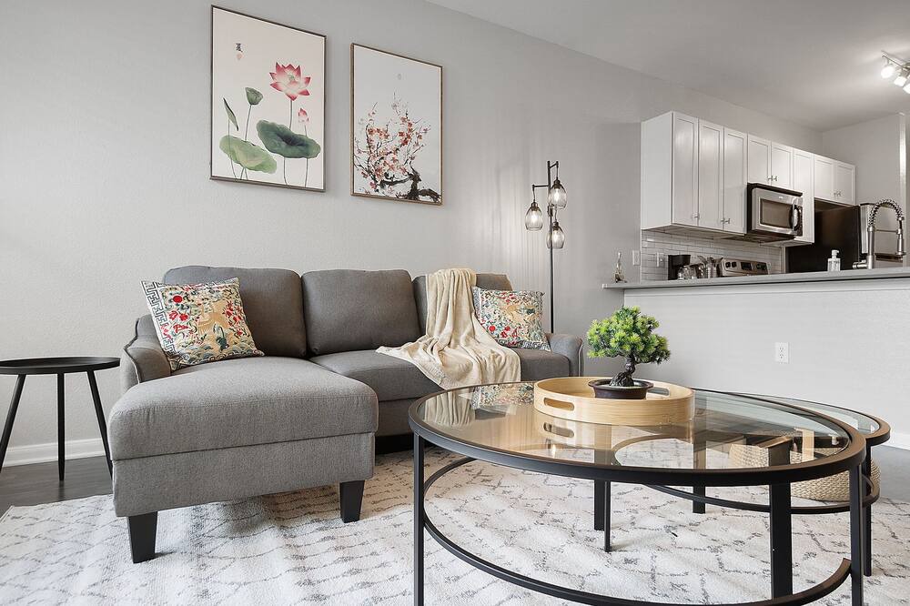 Photo of Livingroom in St. Edwards