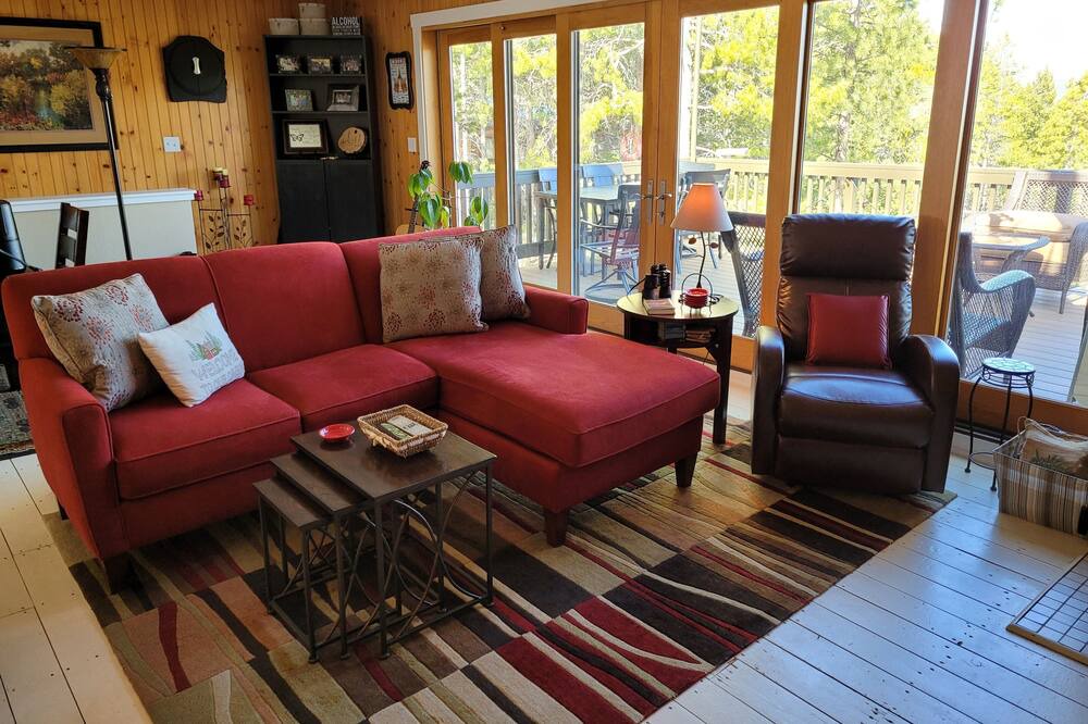 Photo of Livingroom in Coal Creek
