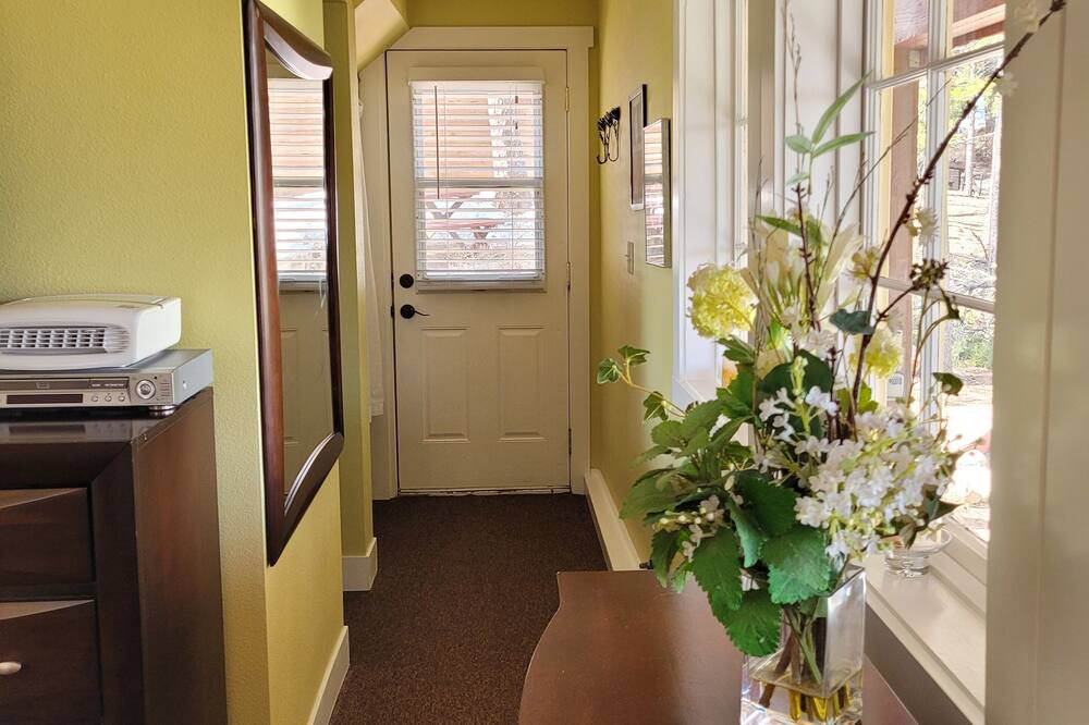 Photo of Bedroom in Coal Creek