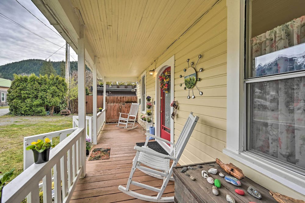 Photo of Outdoor in Index