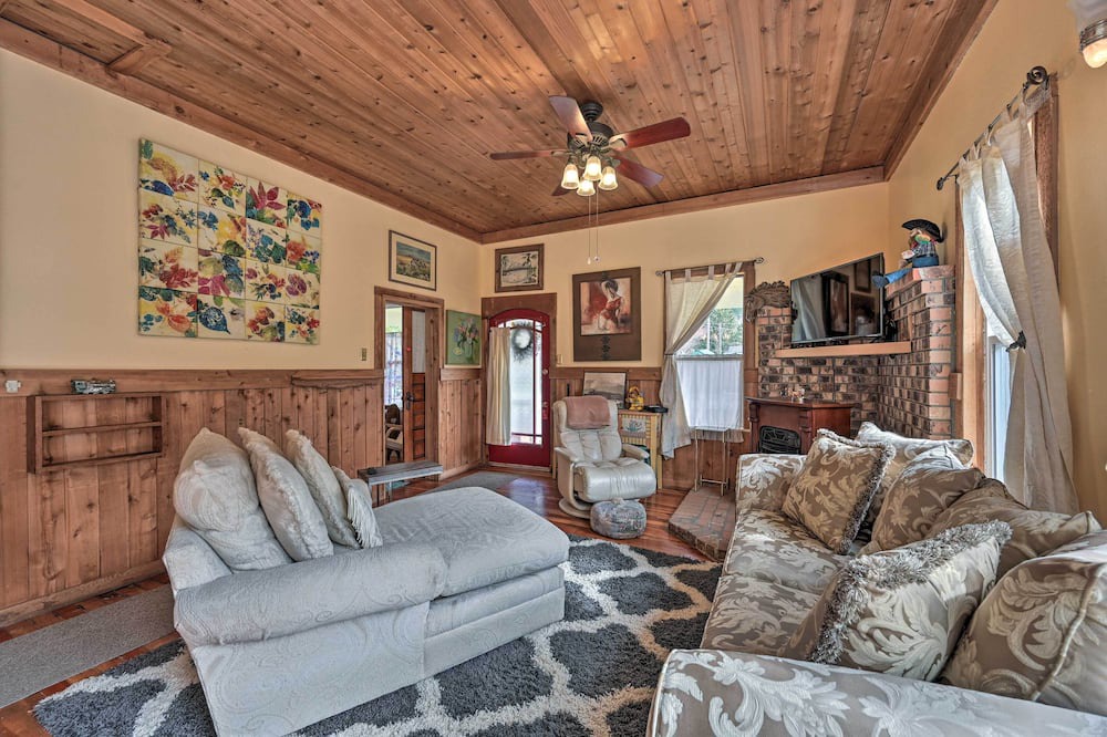 Photo of Bedroom in Index