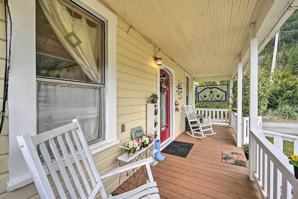 Photo of Outdoor in Index