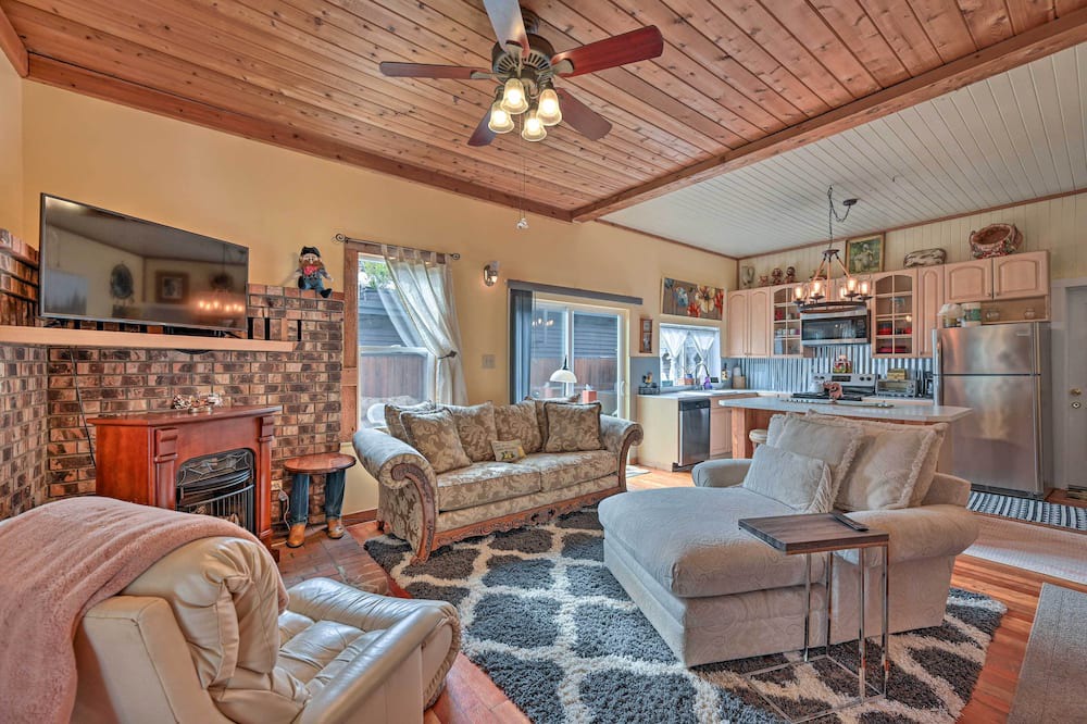 Photo of Livingroom in Index