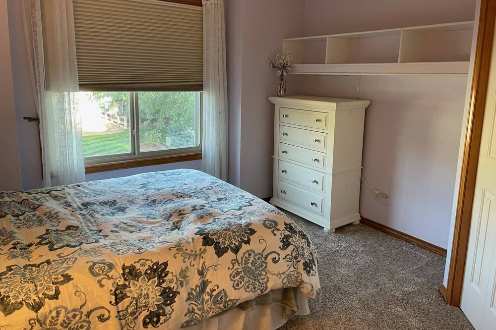 Photo of Bedroom in Broomfield