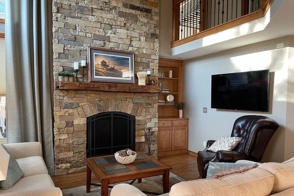 Photo of Livingroom in Broomfield
