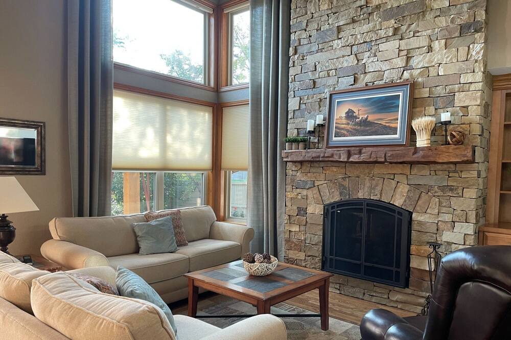 Photo of Livingroom in Broomfield