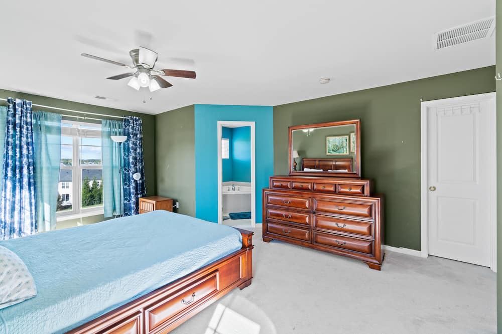 Photo of Bedroom in Bristow