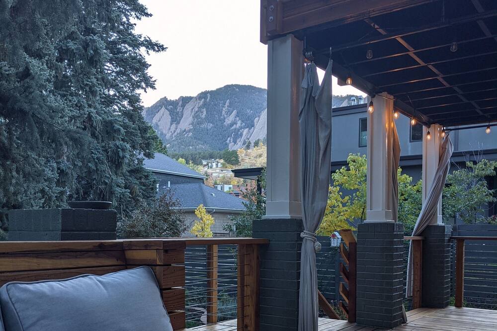 Photo of Patio Balcony in Central Boulder