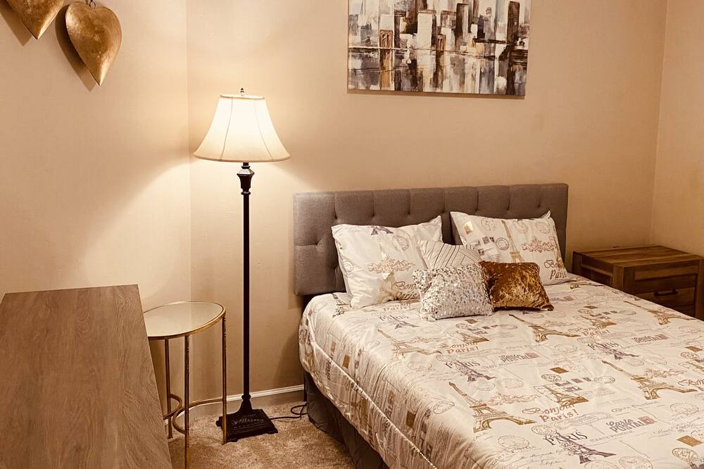 Photo of Bedroom in Keene